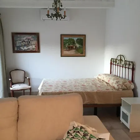 Casa Rural En Los Corrales Holiday home Los Corrales (Seville)
